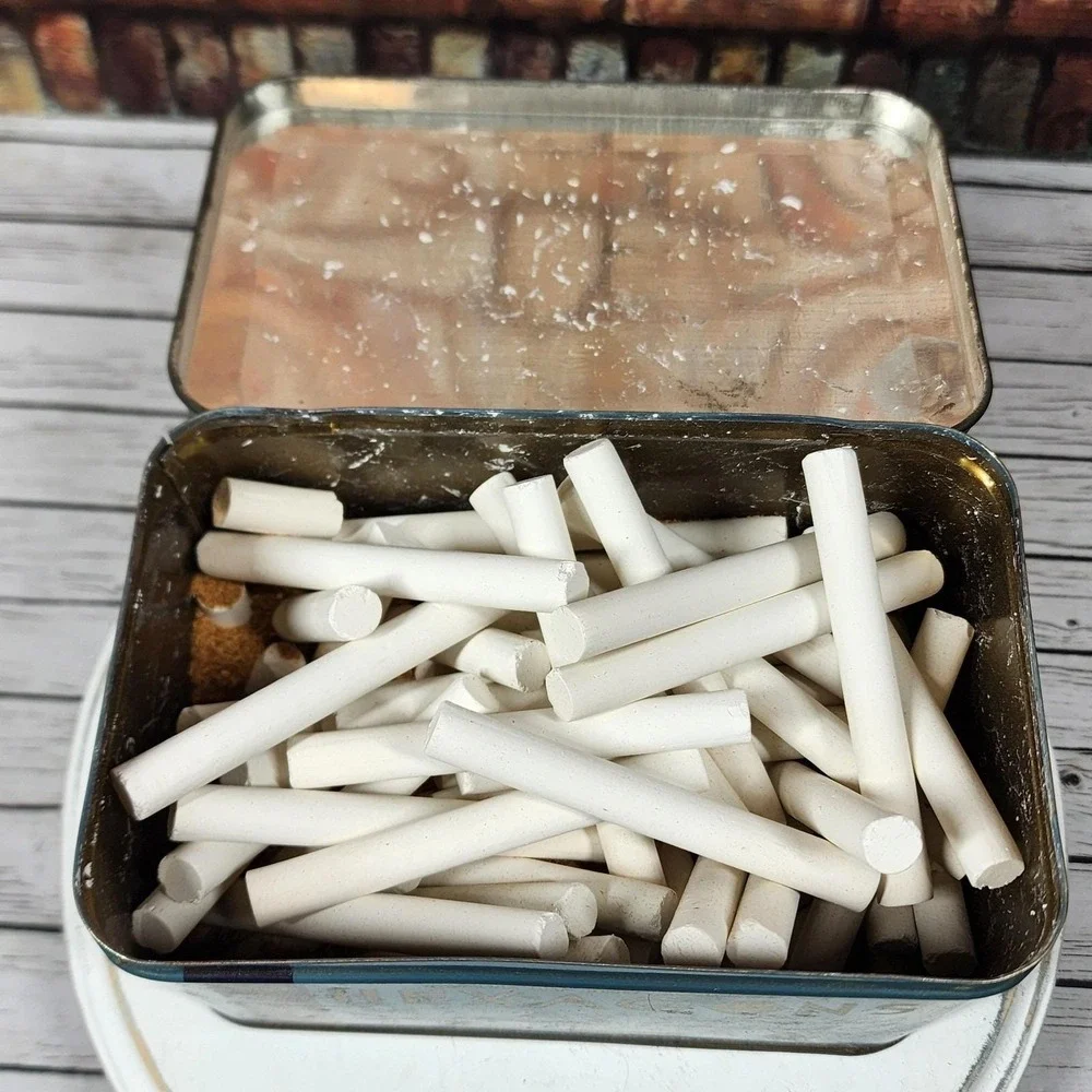 Vintage 1930s Sargent Dustless Blackboard‎ Crayon Tin Box Cottagecore
